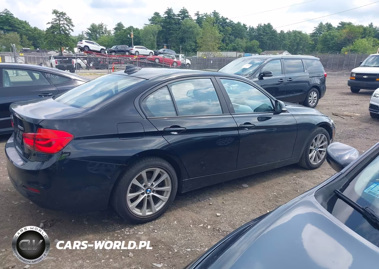 2017 BMW 320I xDrive VIN:WBA8A3C31HK692399 - 13
