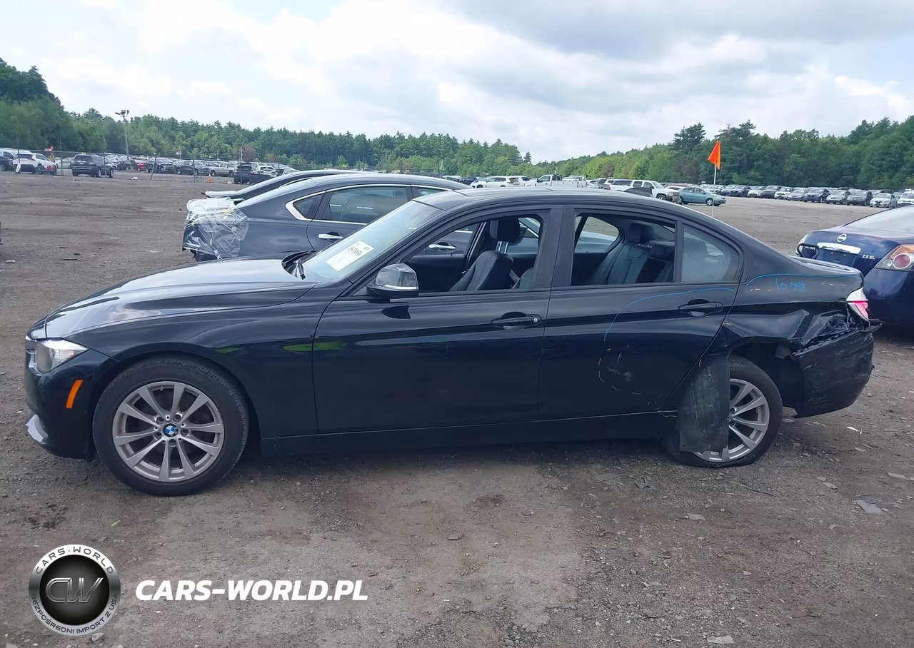 2017 BMW 320I xDrive VIN:WBA8A3C31HK692399 - 14
