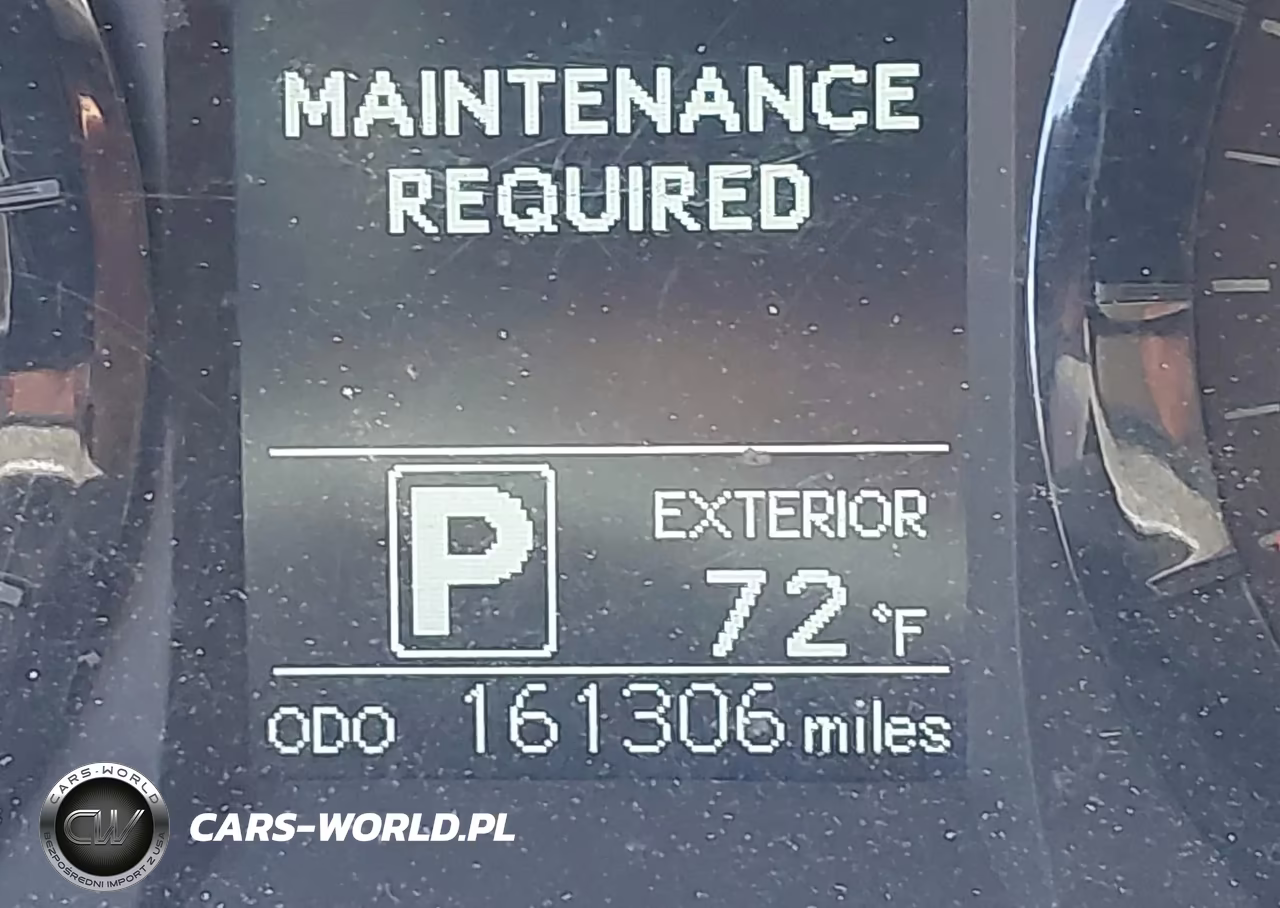 2015 Toyota Sienna Le 8 Passenger VIN:5TDKK3DC1FS540990 - 15
