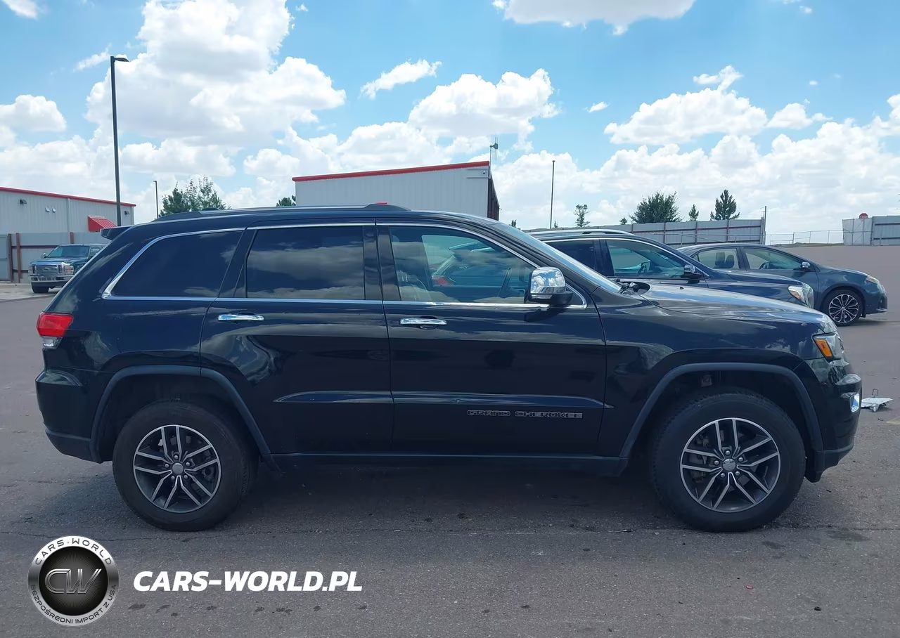 2018 Jeep Grand Cherokee Limited 4X4 VIN:1C4RJFBG9JC139156 - 13