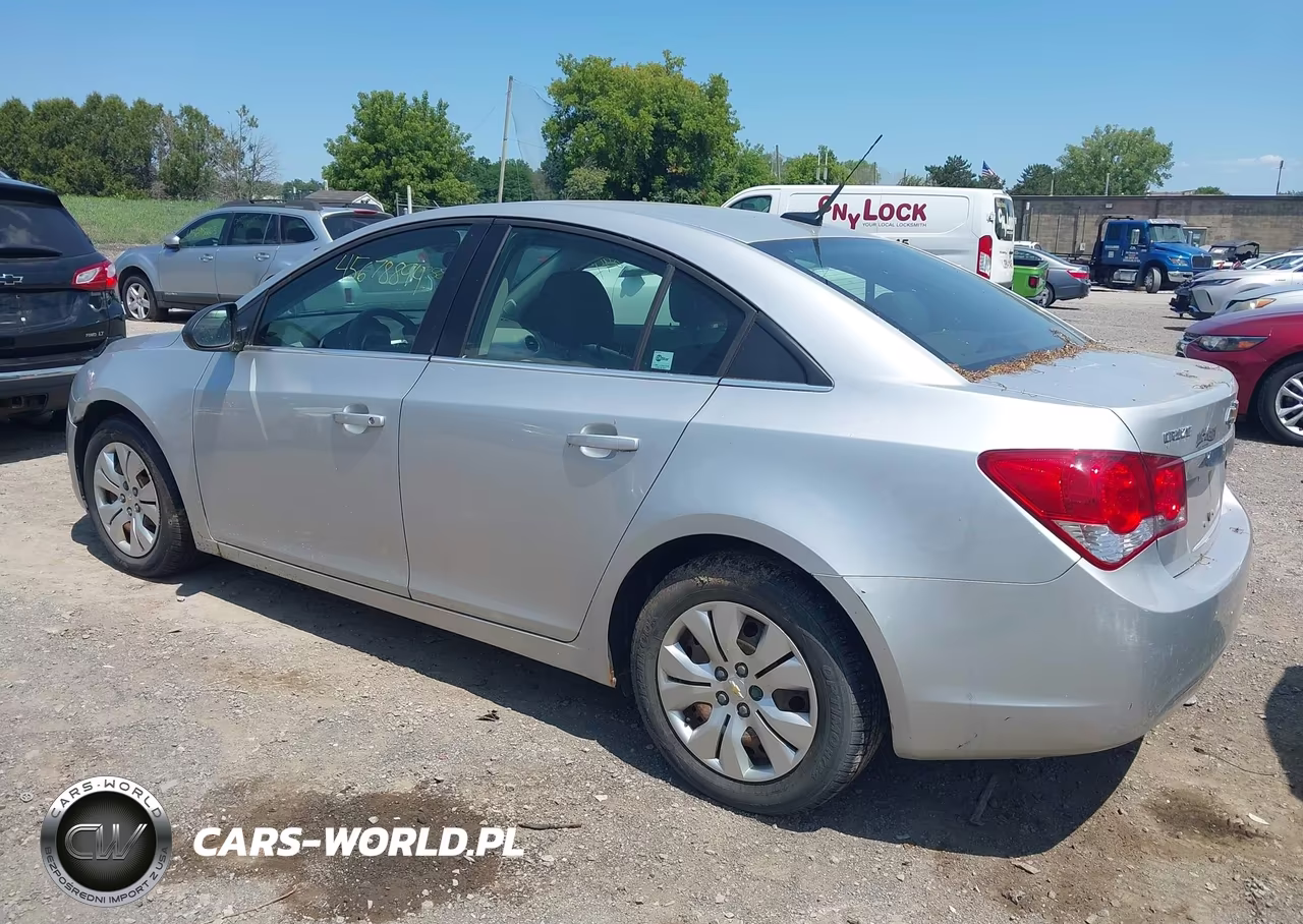 2012 Chevrolet Cruze Ls VIN:1G1PD5SH6C7259194 - 3