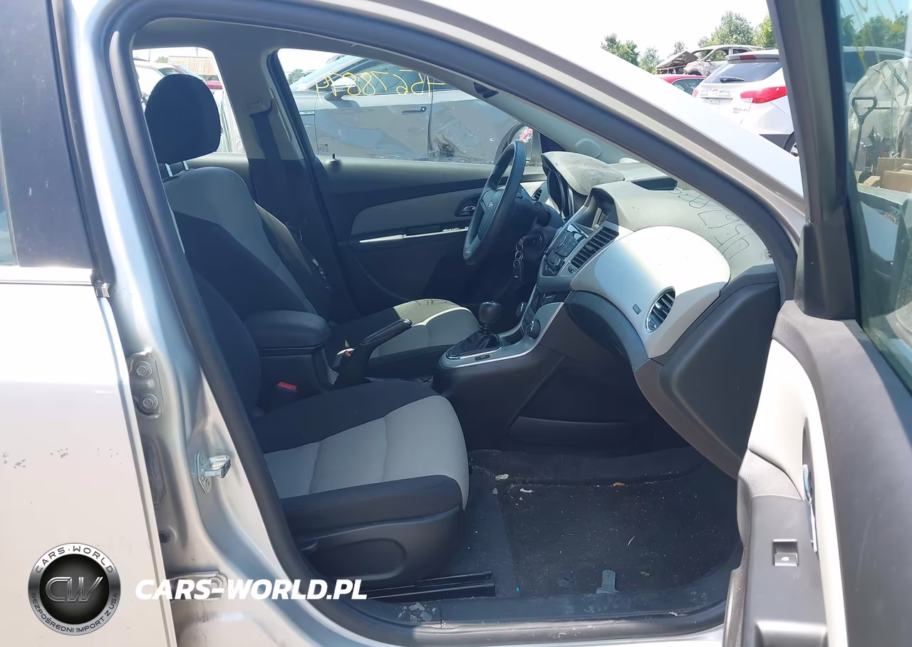 2012 Chevrolet Cruze Ls VIN:1G1PD5SH6C7259194 - 5