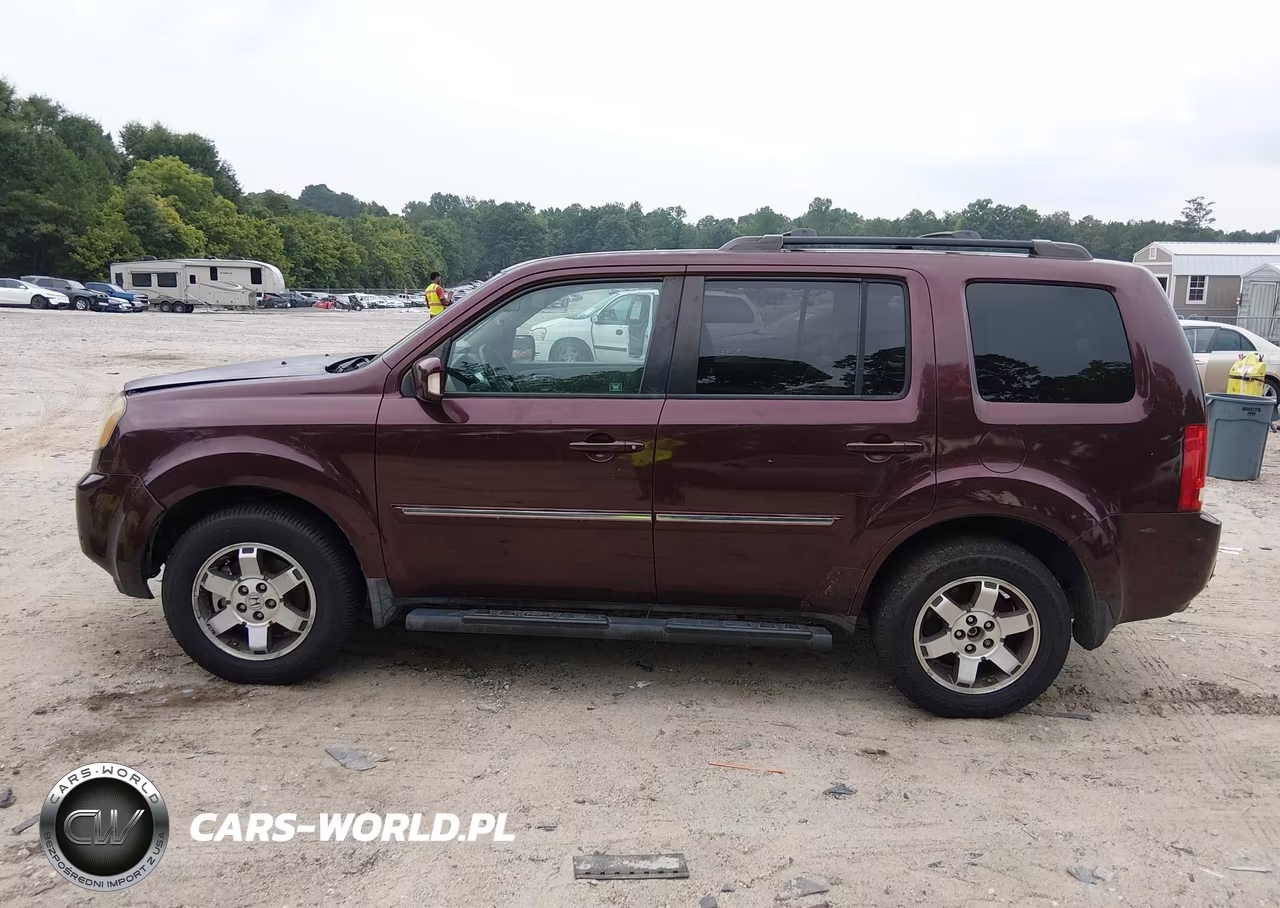 2010 Honda Pilot Touring VIN:5FNYF4H93AB040698 - 15