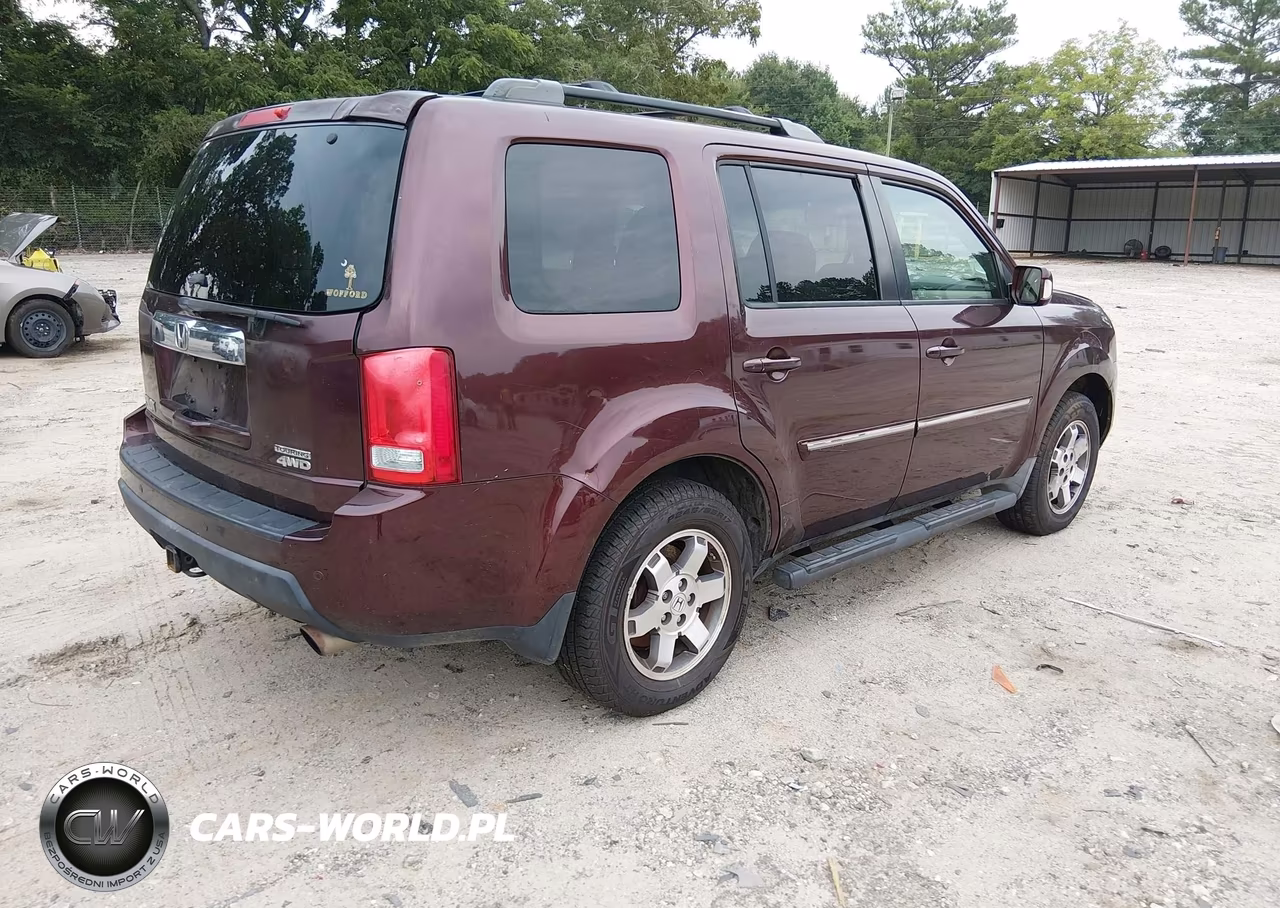 2010 Honda Pilot Touring VIN:5FNYF4H93AB040698 - 4
