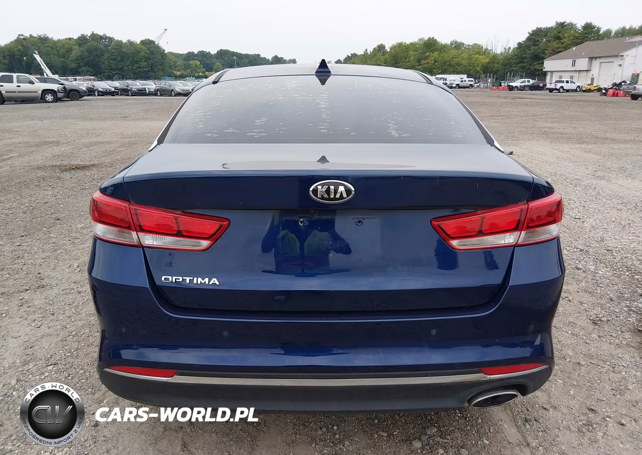 2018 Kia Optima Lx VIN:5XXGT4L35JG258727 - 16