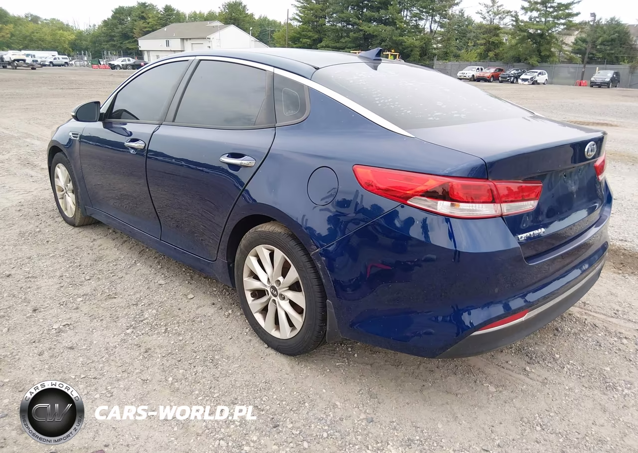 2018 Kia Optima Lx VIN:5XXGT4L35JG258727 - 3