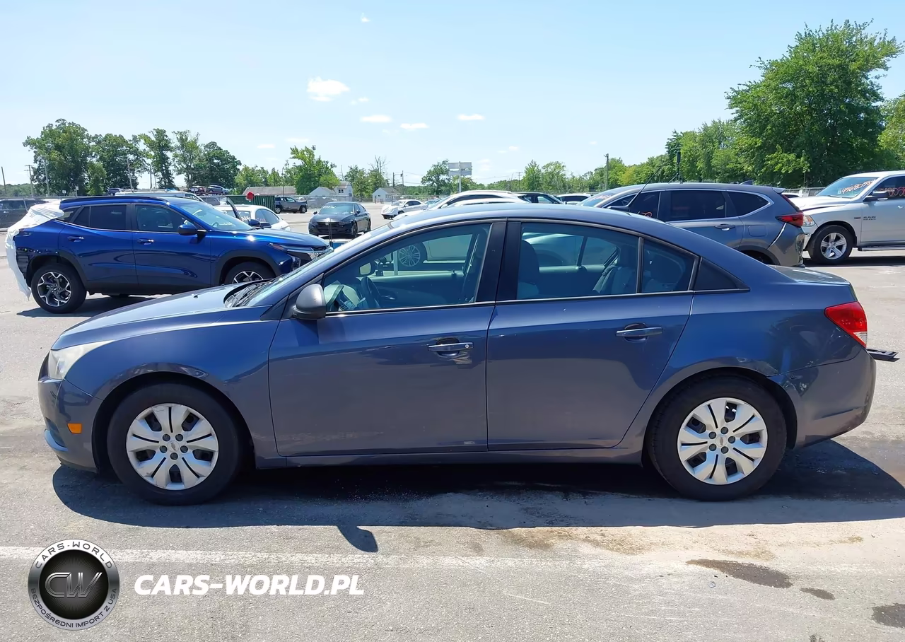 2013 Chevrolet Cruze Ls Auto VIN:1G1PA5SH5D7294805 - 14