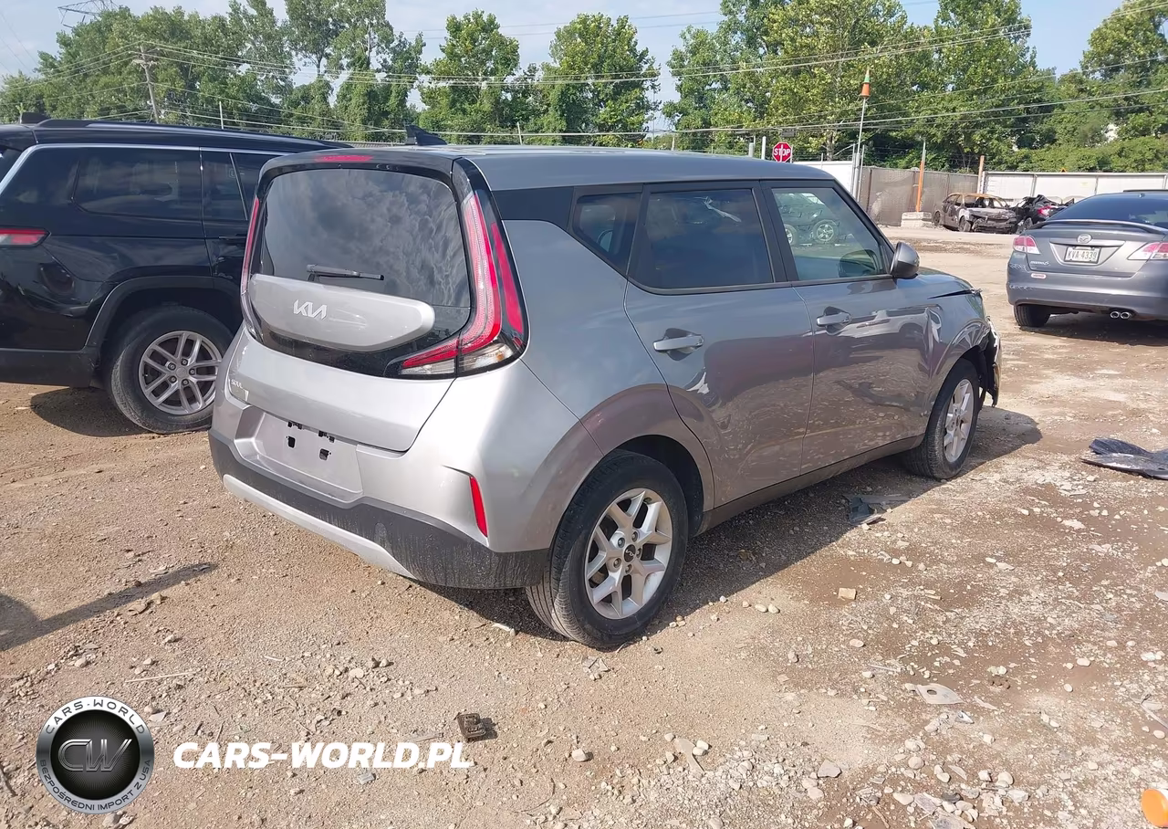 2023 Kia Soul Lx VIN:KNDJ23AU7P7855233 - 4