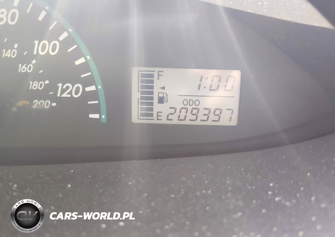 2010 Toyota Yaris VIN:JTDBT4K33A4069371 - 12