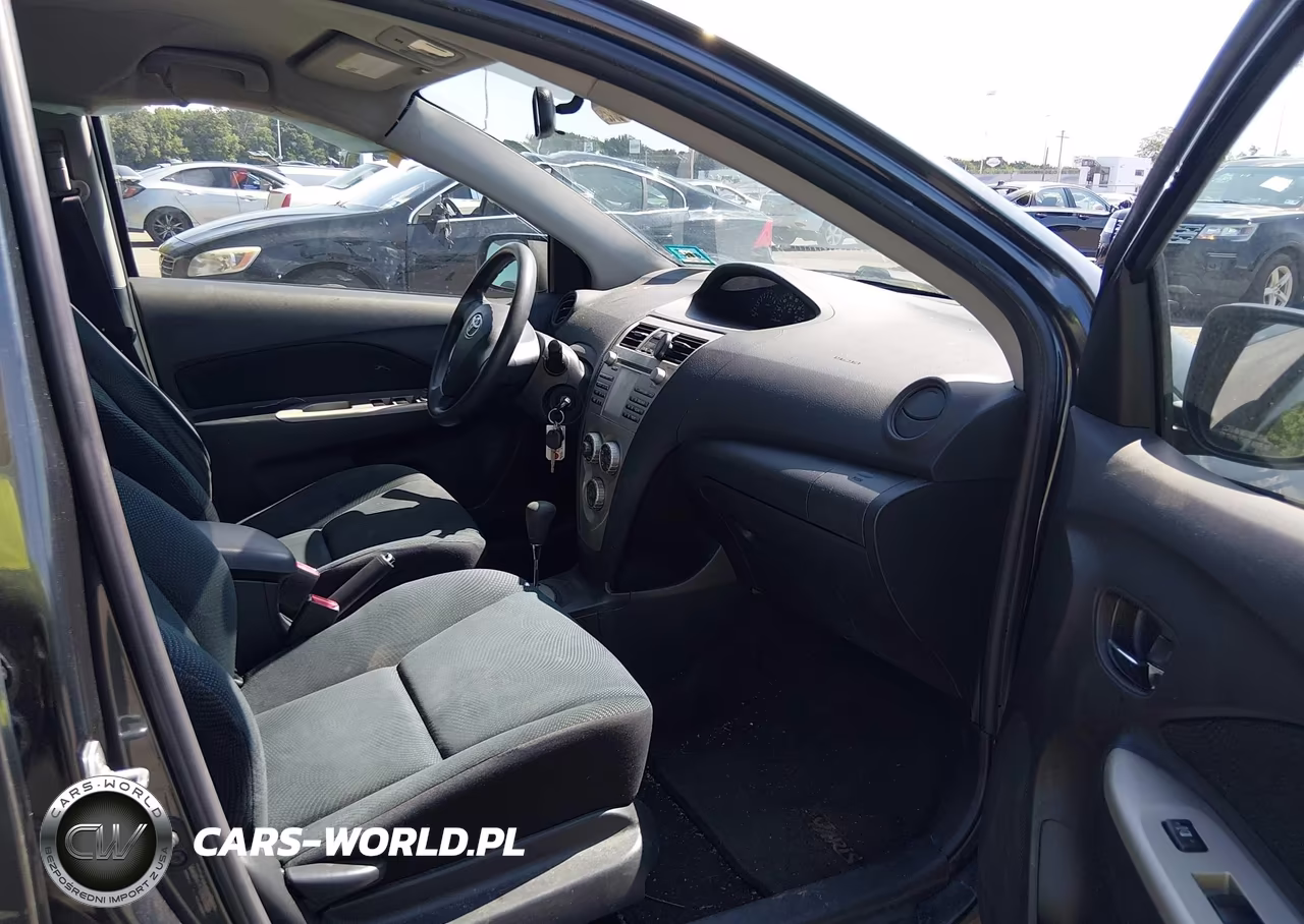 2010 Toyota Yaris VIN:JTDBT4K33A4069371 - 5