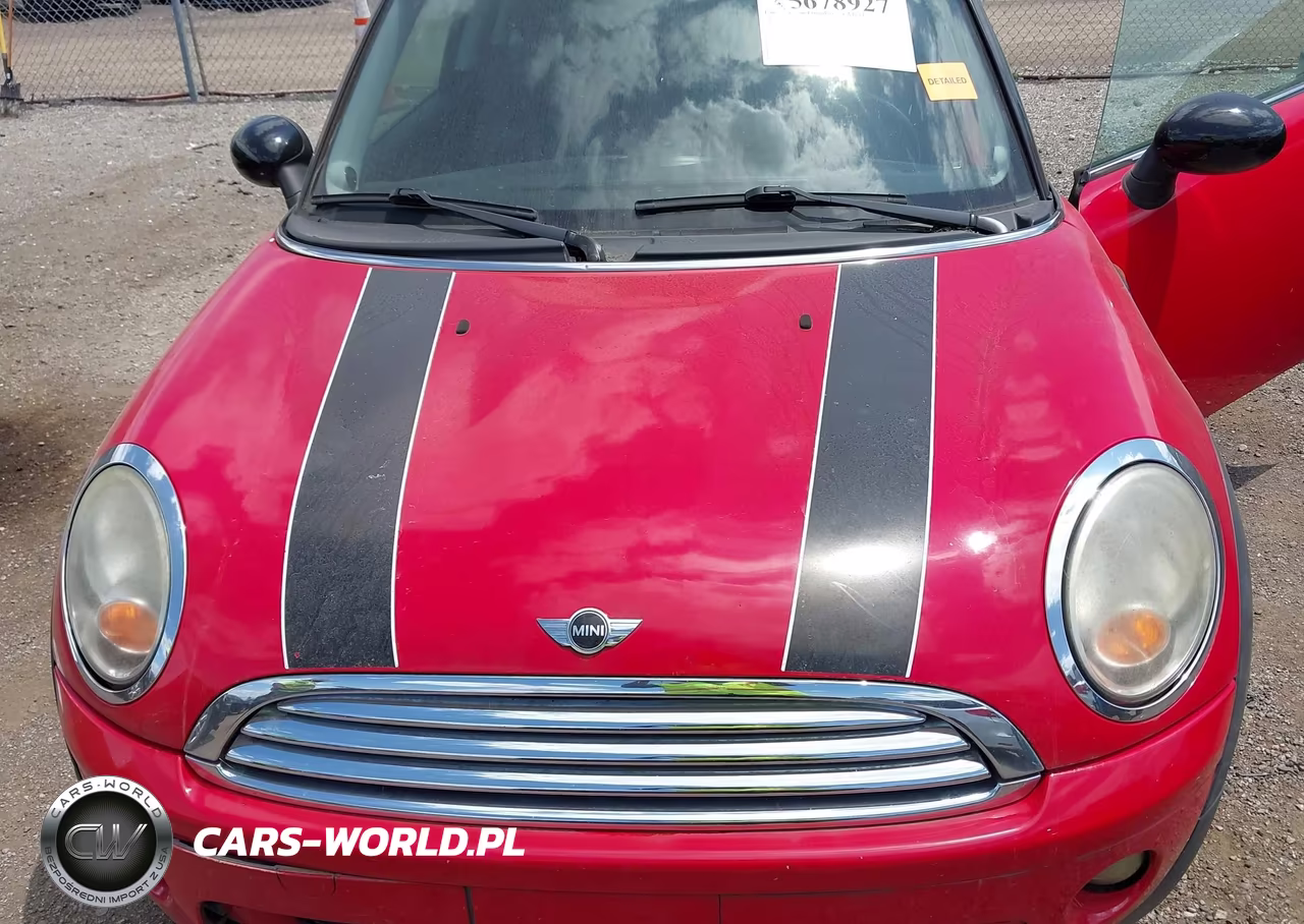 2010 Mini Cooper Clubman VIN:WMWML3C56ATX51649 - 10