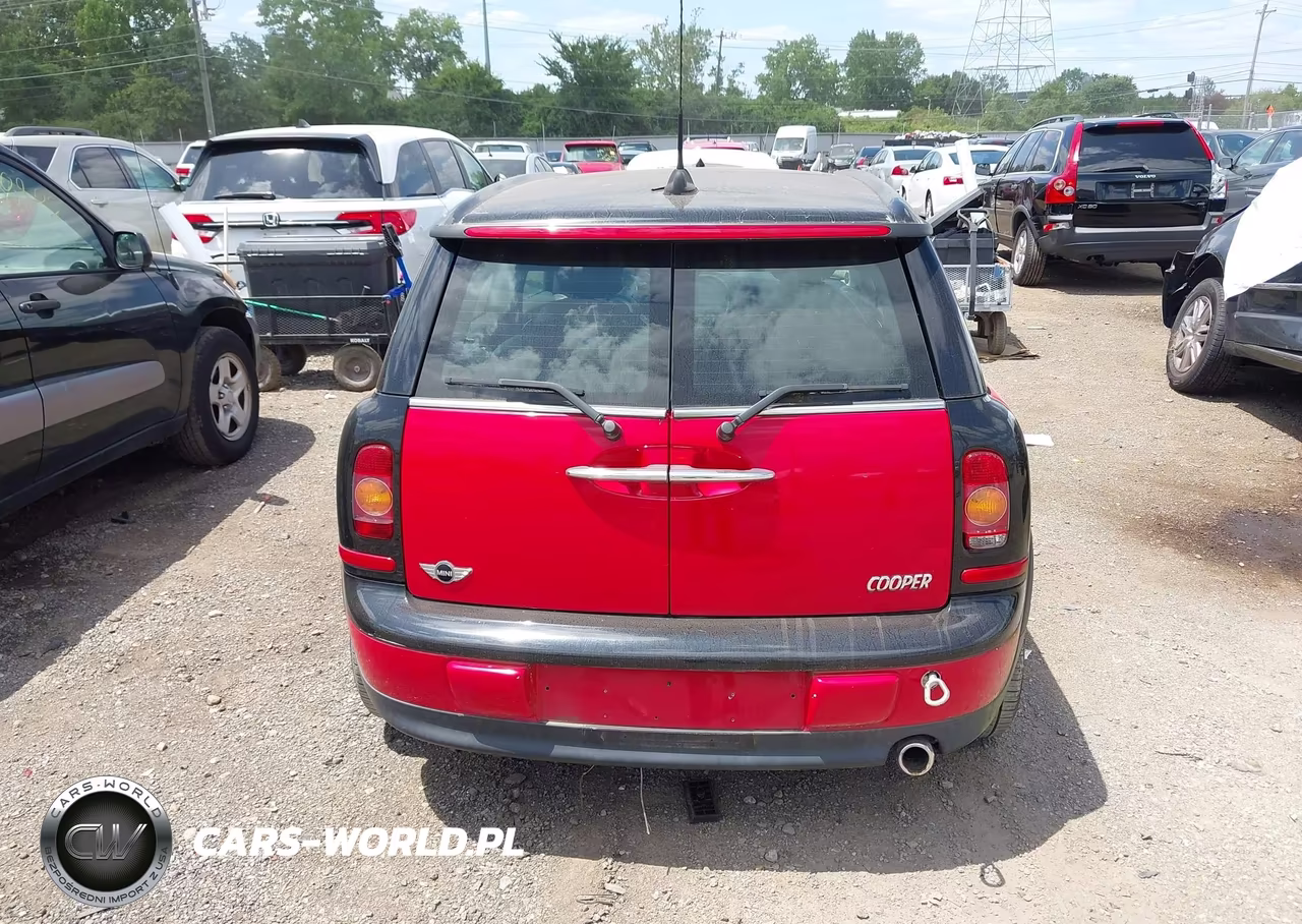 2010 Mini Cooper Clubman VIN:WMWML3C56ATX51649 - 16