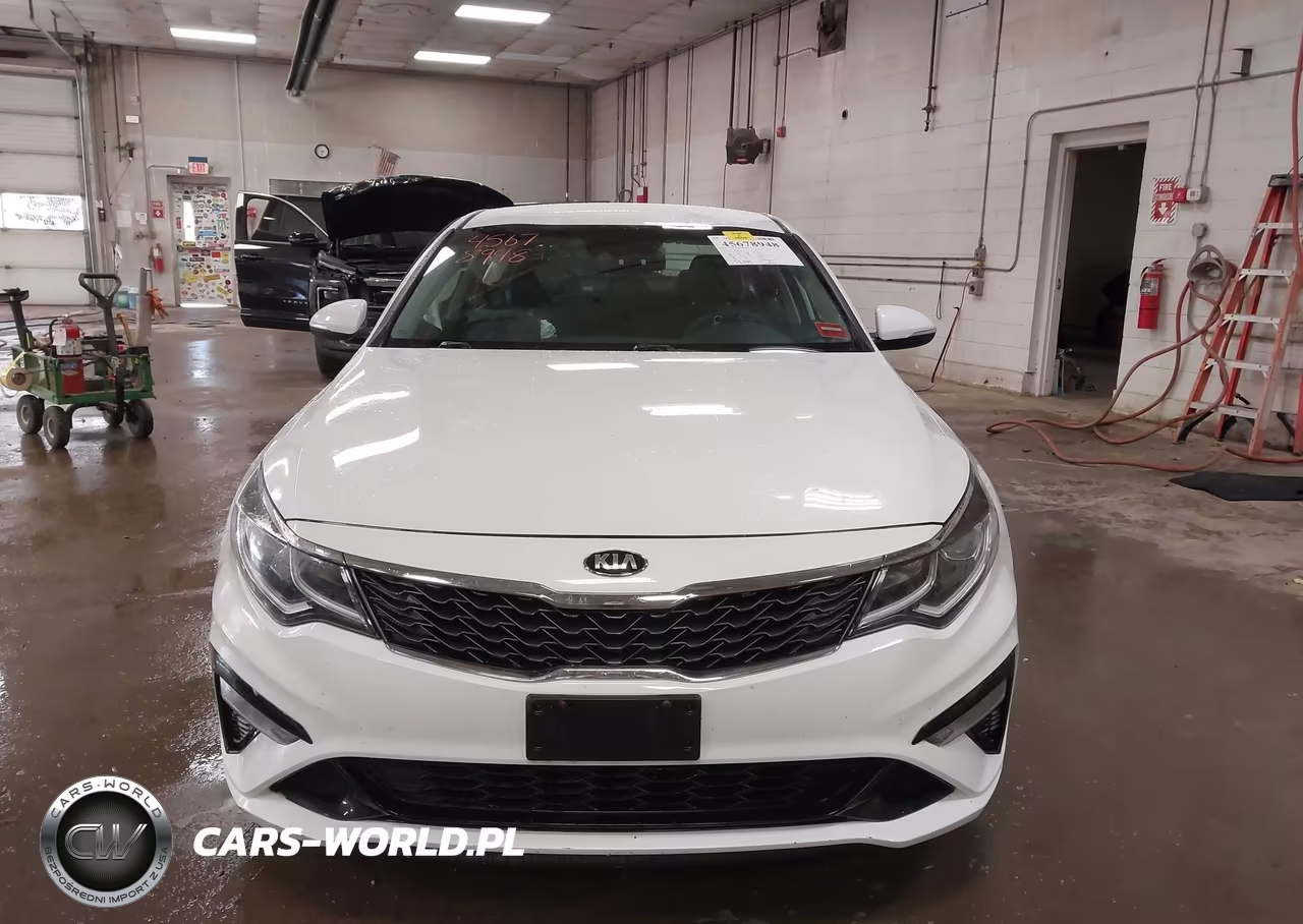 2019 Kia Optima Lx VIN:5XXGT4L30KG363208 - 12