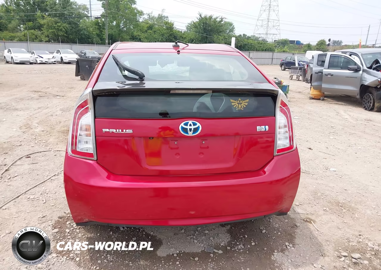 2014 Toyota Prius Three VIN:JTDKN3DU0E0386029 - 16
