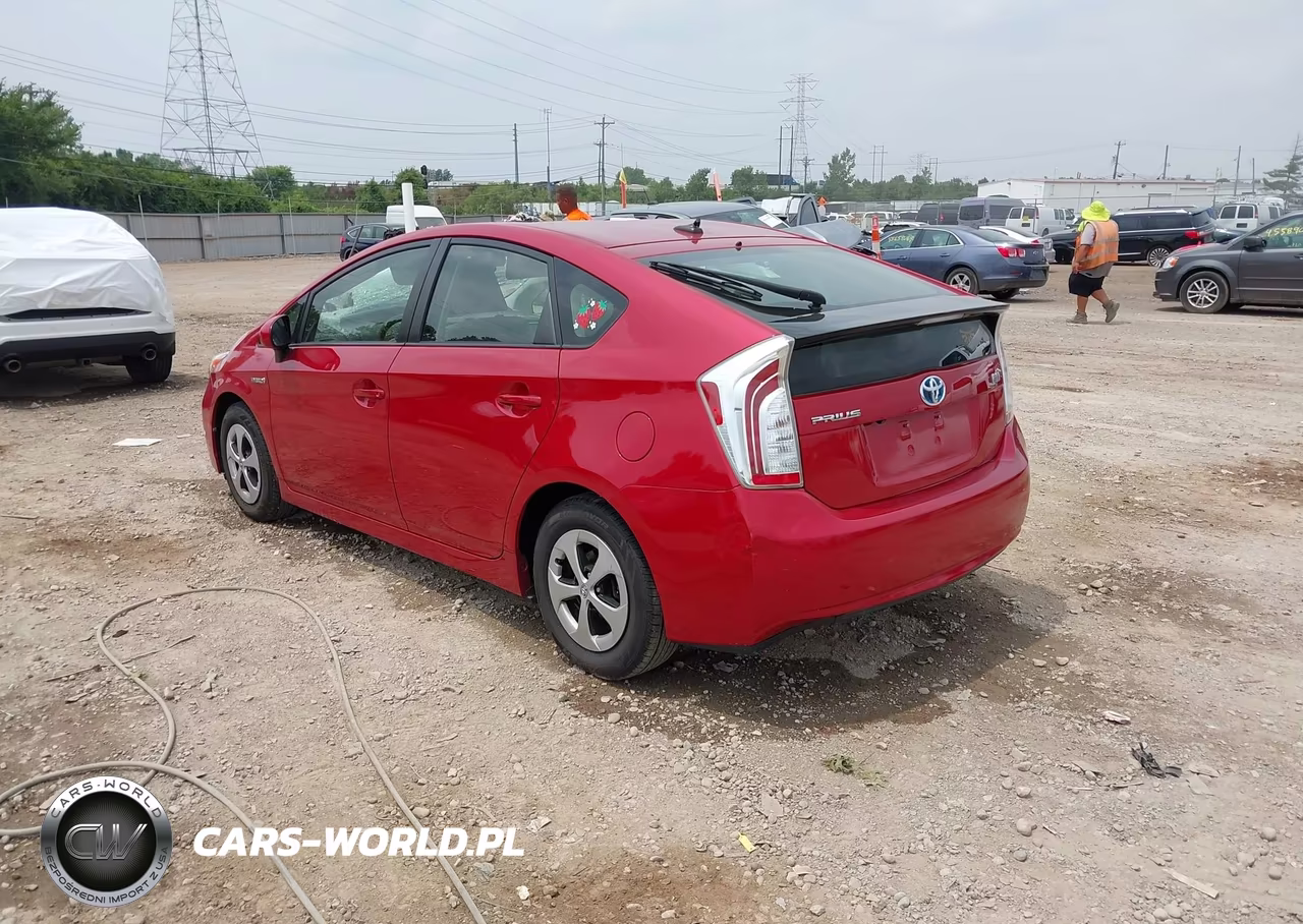 2014 Toyota Prius Three VIN:JTDKN3DU0E0386029 - 3