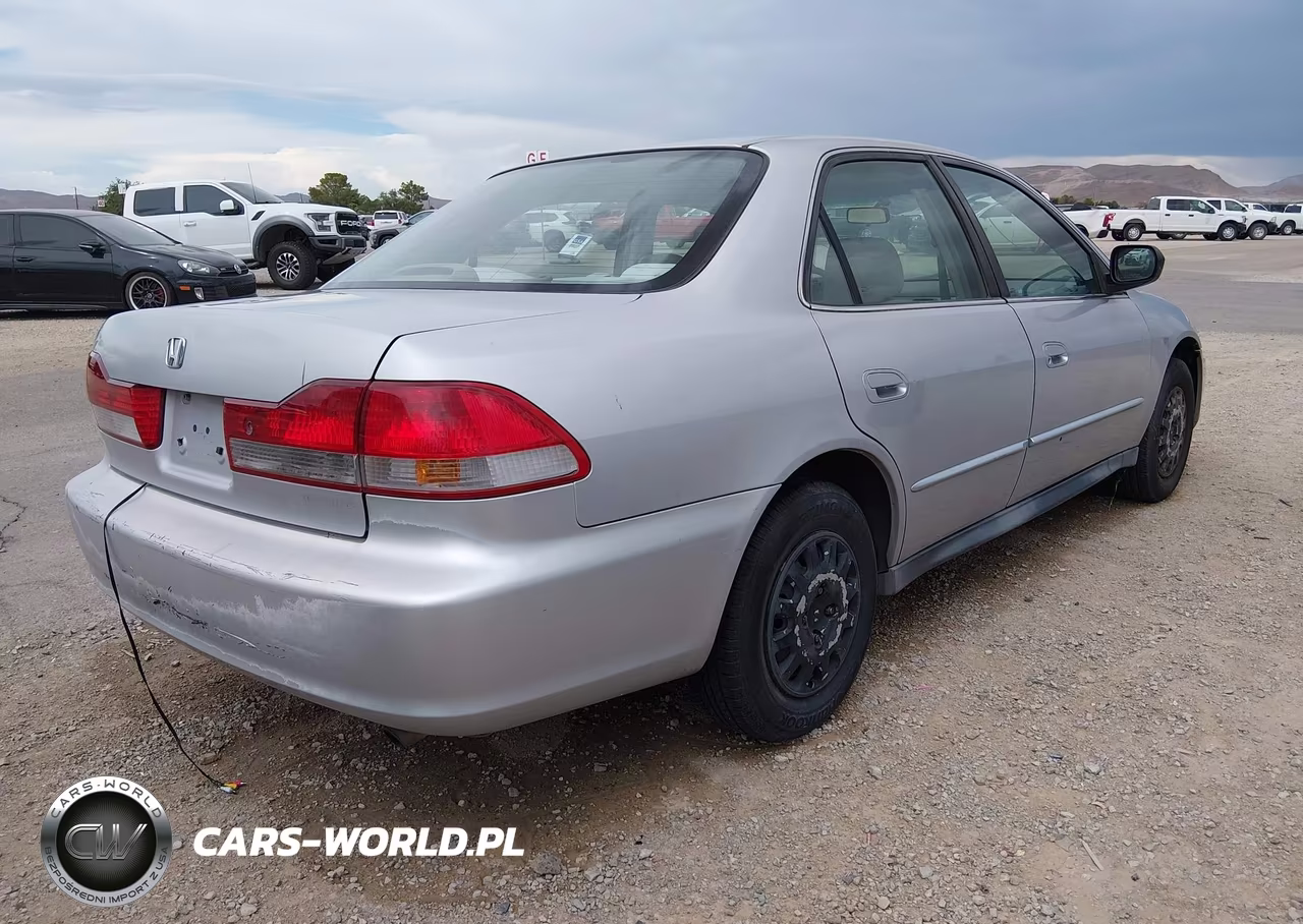 2002 Honda Accord 2.3 Vp VIN:1HGCF86602A072885 - 4