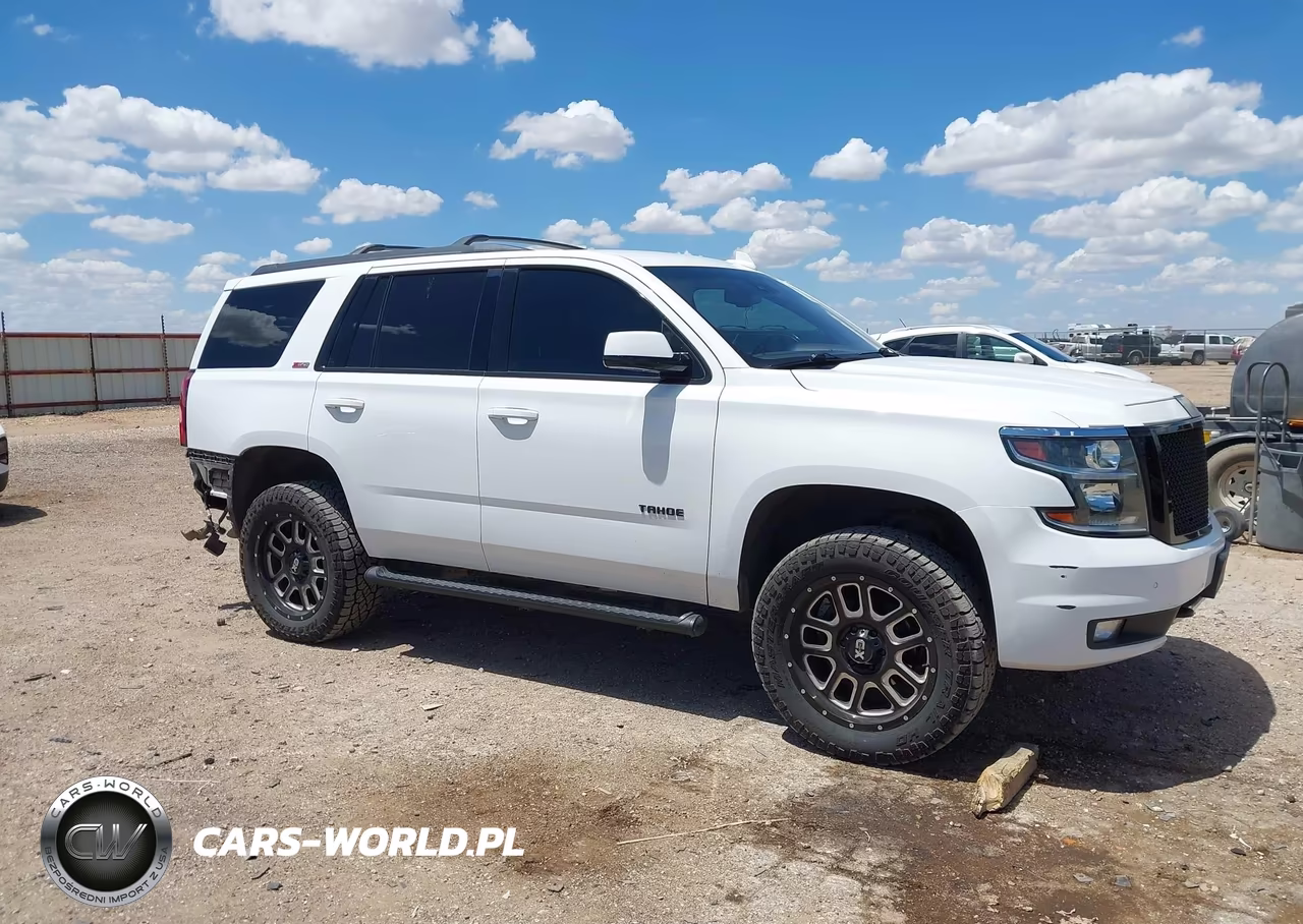 2017 Chevrolet Tahoe Lt VIN:1GNSKBKC9HR388270 - 14