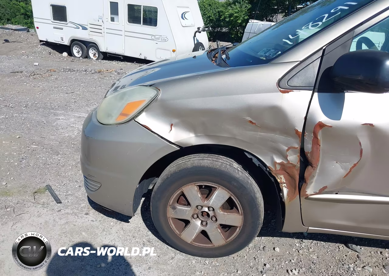 2004 Toyota Sienna Le VIN:5TDZA23C64S071146 - 6