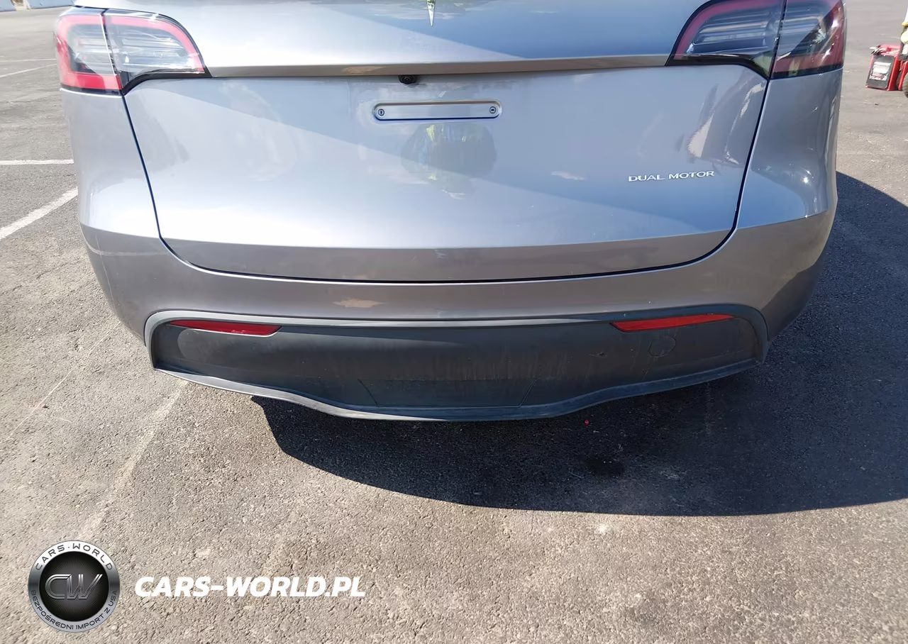 2024 Tesla Model Y Long Range Dual Motor All-Wheel Drive VIN:7SAYGAEEXRF204685 - 21