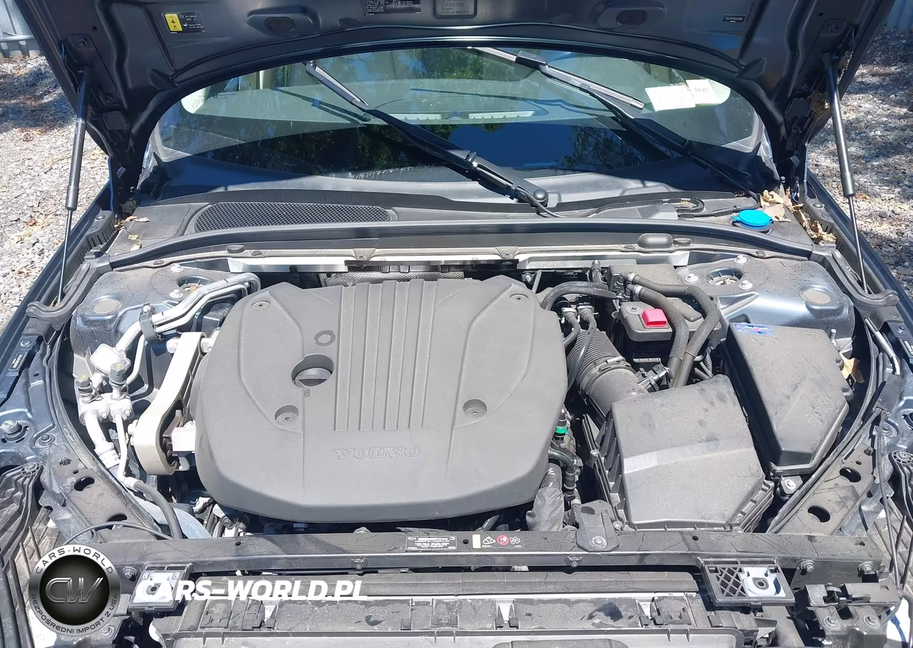 2024 Volvo S60 B5 Core Dark Theme VIN:7JRL12FK3RG327609 - 10