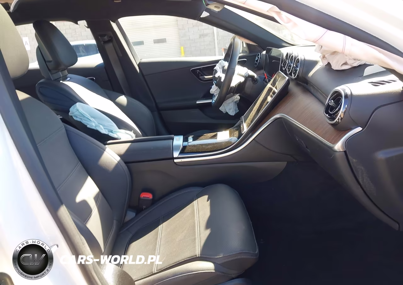 2025 Mercedes-Benz C 300 VIN:W1KAF4GBXSR268835 - 5