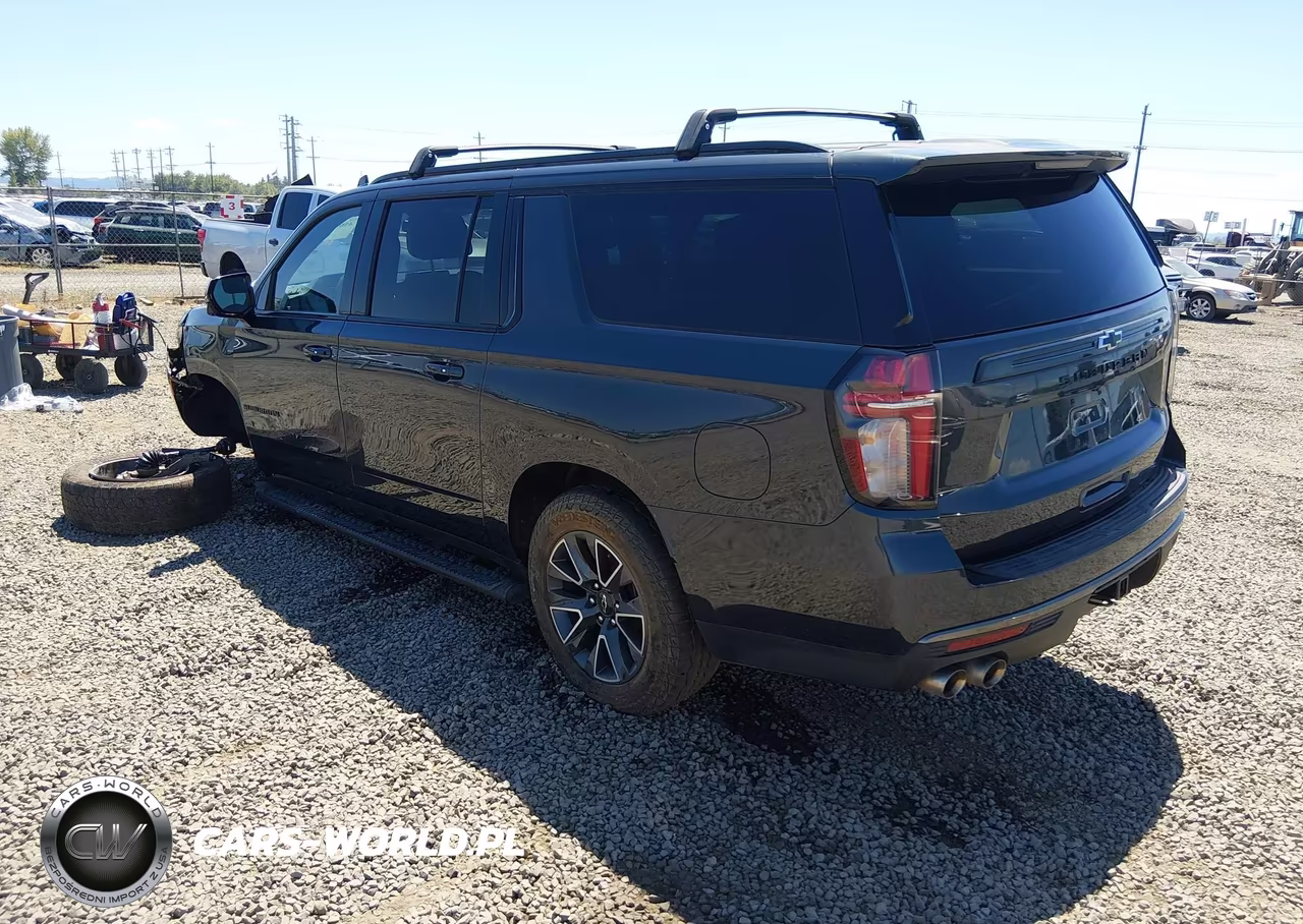 2022 Chevrolet Suburban 4Wd Z71 VIN:1GNSKDKL0NR104578 - 3