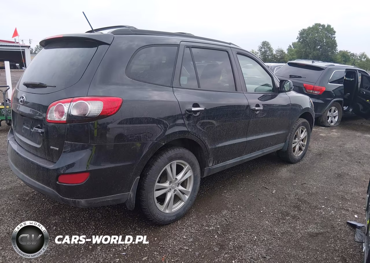 2012 Hyundai Santa Fe Limited V6 VIN:5XYZK4AG3CG132110 - 4