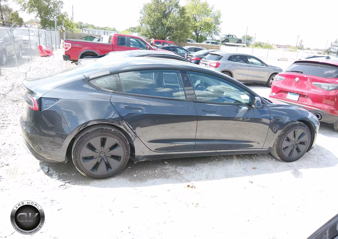 2025 Tesla Model 3 Long Range All-Wheel Drive VIN:5YJ3E1EB4SF959890 - 13