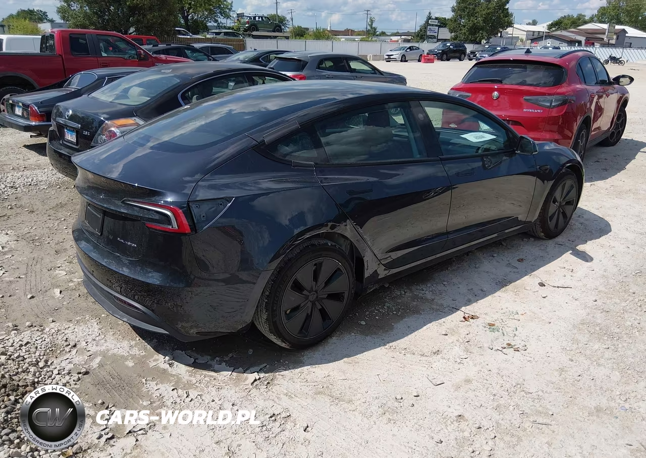 2025 Tesla Model 3 Long Range All-Wheel Drive VIN:5YJ3E1EB4SF959890 - 4