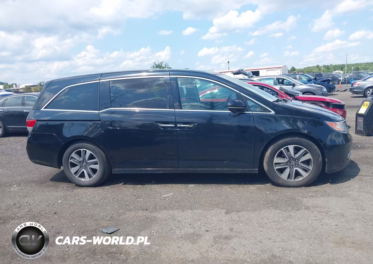 2015 Honda Odyssey Touring-Touring Elite VIN:5FNRL5H98FB104339 - 13