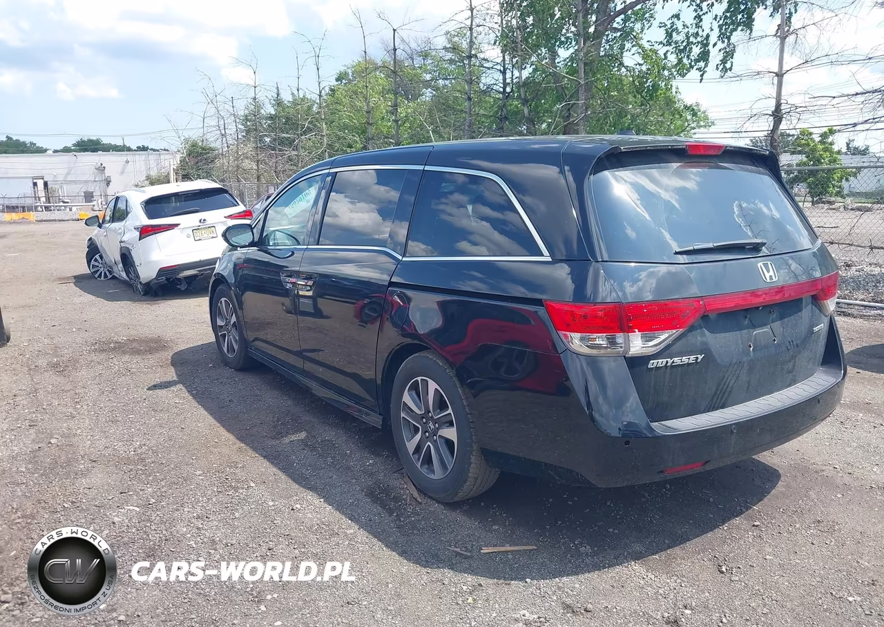 2015 Honda Odyssey Touring-Touring Elite VIN:5FNRL5H98FB104339 - 3