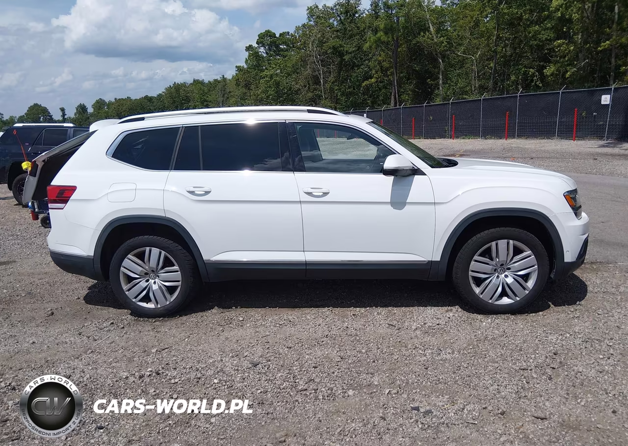 2018 Volkswagen Atlas 3.6L V6 Sel Premium VIN:1V2NR2CA1JC524686 - 13