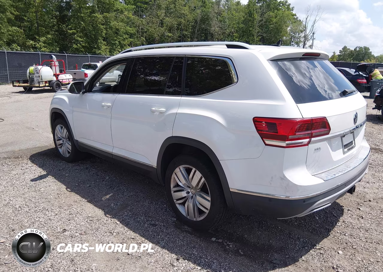 2018 Volkswagen Atlas 3.6L V6 Sel Premium VIN:1V2NR2CA1JC524686 - 3
