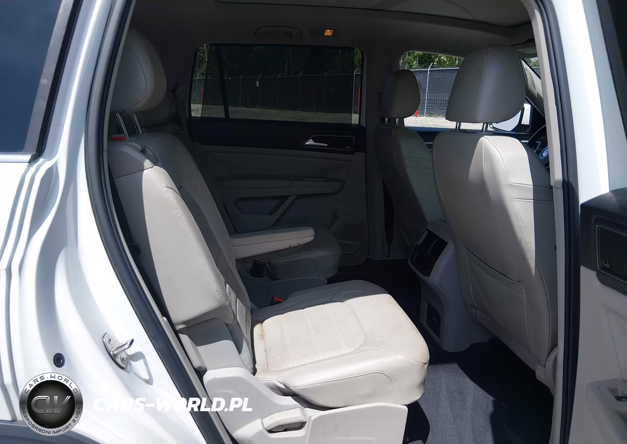 2018 Volkswagen Atlas 3.6L V6 Sel Premium VIN:1V2NR2CA1JC524686 - 8