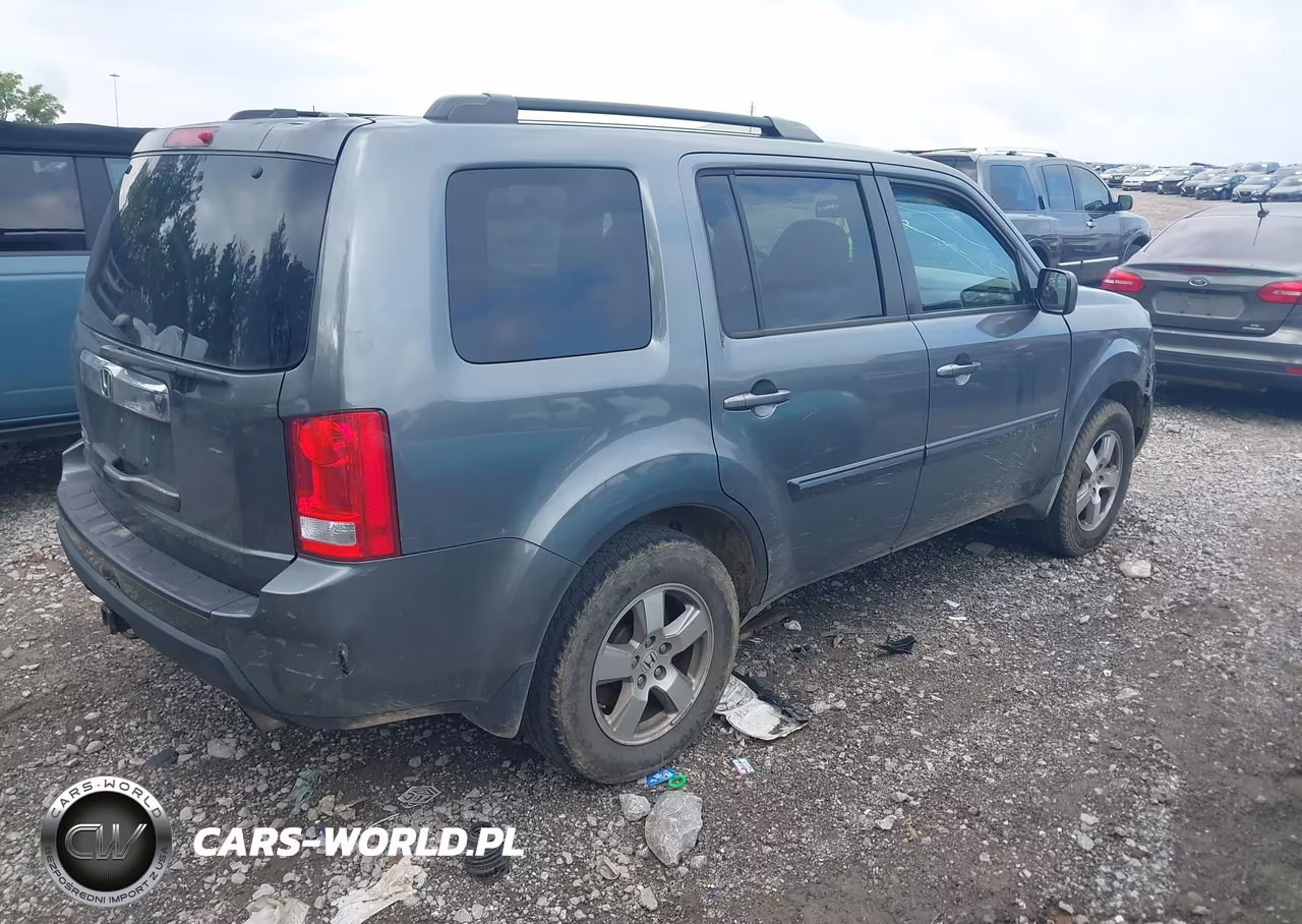 2010 Honda Pilot Ex-L VIN:5FNYF3H50AB003454 - 4