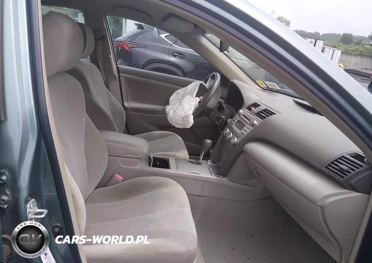 2010 Toyota Camry Le VIN:4T1BF3EK8AU547350 - 5