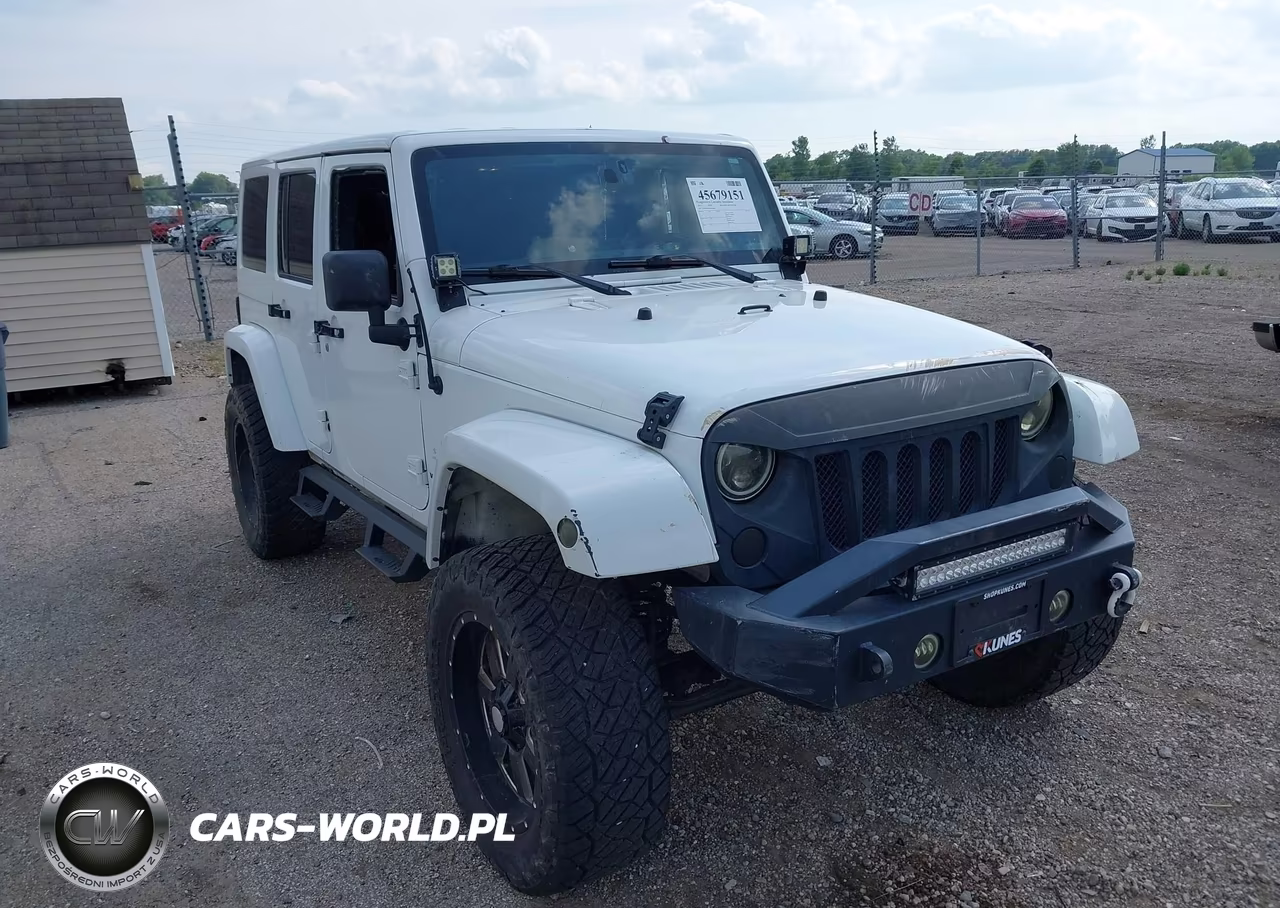2013 Jeep Wrangler Unlimited Sahara