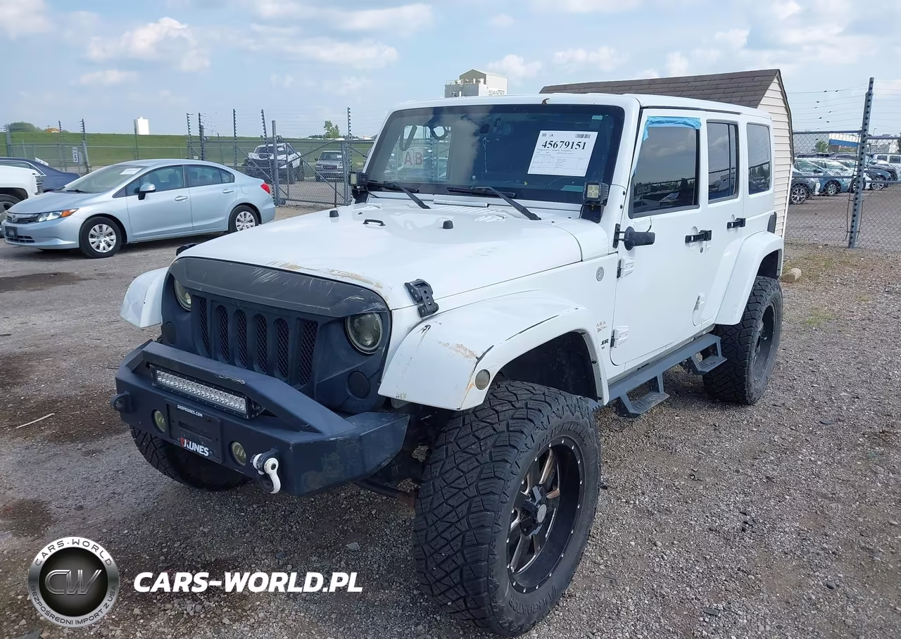 2013 Jeep Wrangler Unlimited Sahara VIN:1C4BJWEG5DL666886 - 2