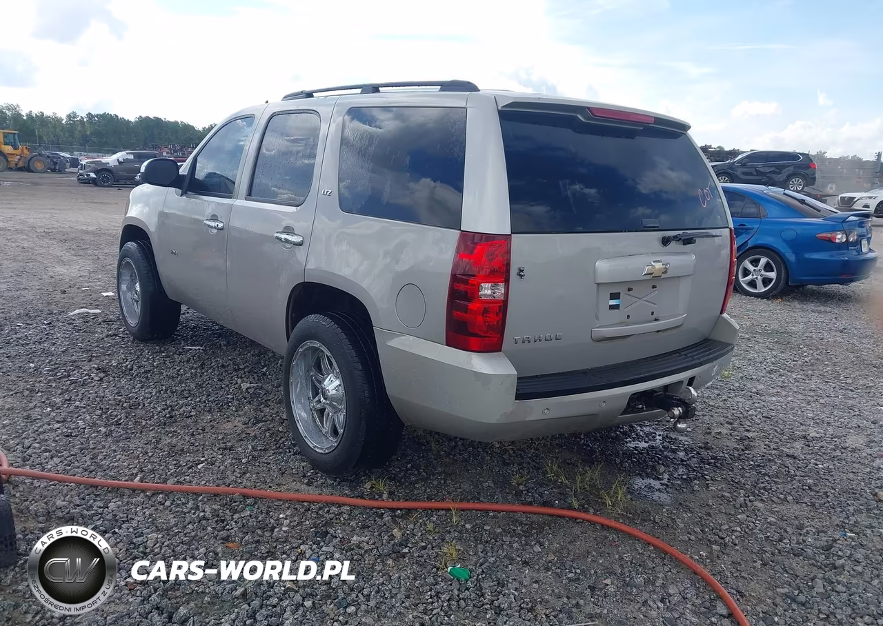 2008 Chevrolet Tahoe Ltz VIN:1GNFC13J58J177832 - 3