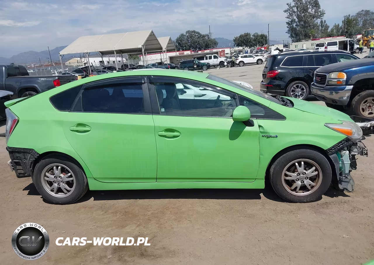 2011 Toyota Prius Two VIN:JTDKN3DU0B0264962 - 14