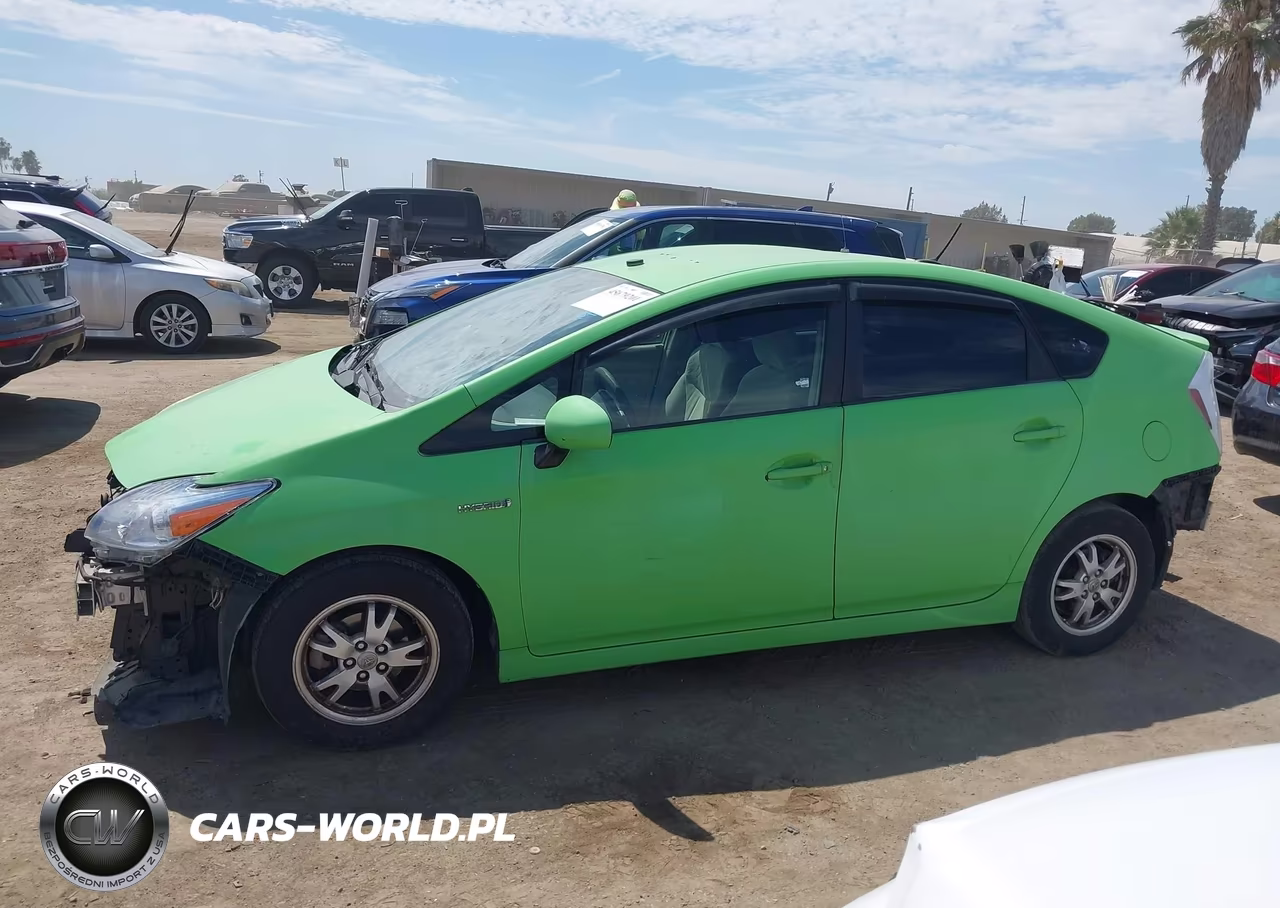 2011 Toyota Prius Two VIN:JTDKN3DU0B0264962 - 15