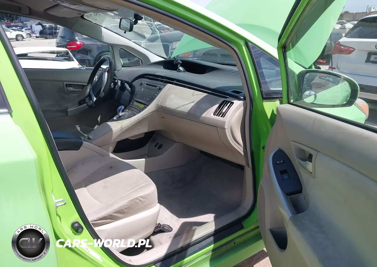 2011 Toyota Prius Two VIN:JTDKN3DU0B0264962 - 5