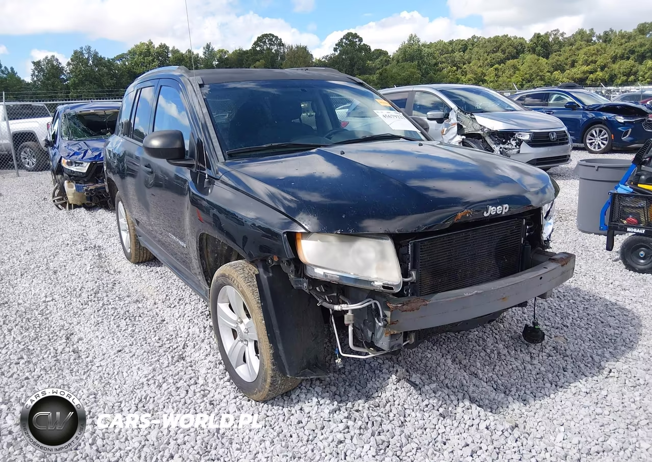 2012 Jeep Compass Latitude – zdjęcie 1 z 17
