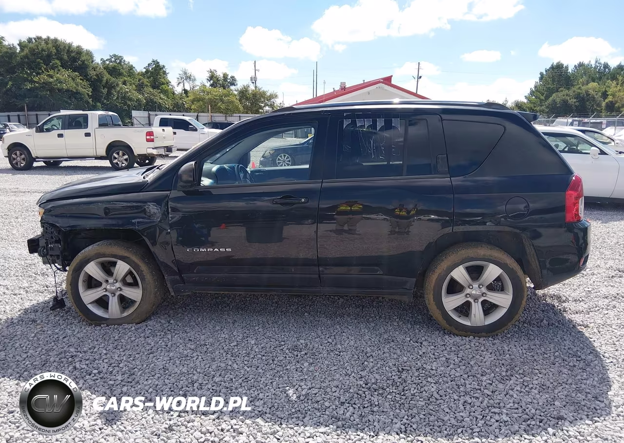 2012 Jeep Compass Latitude VIN:1C4NJCEB3CD685378 - 15