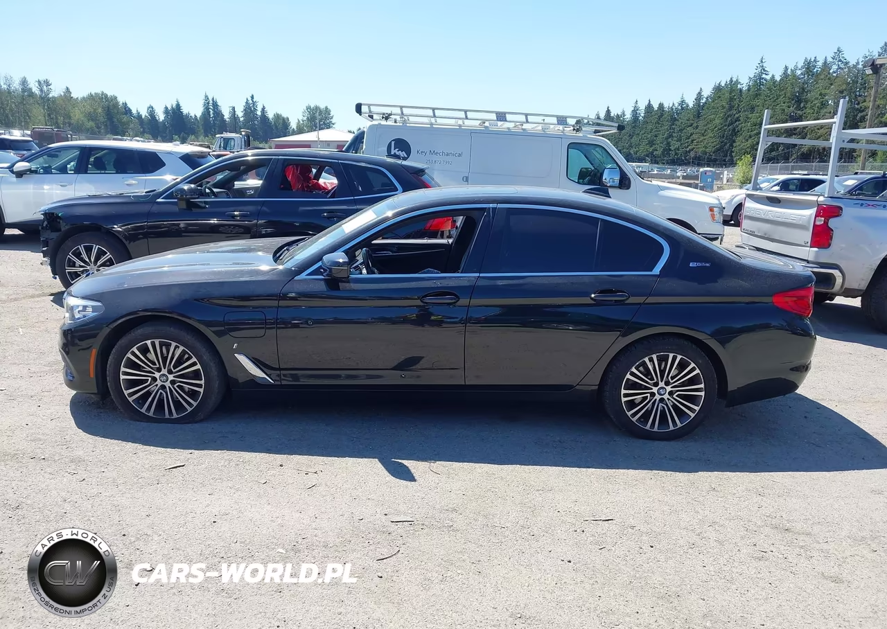 2019 BMW 530E xDrive Iperformance VIN:WBAJB1C51KB375363 - 15