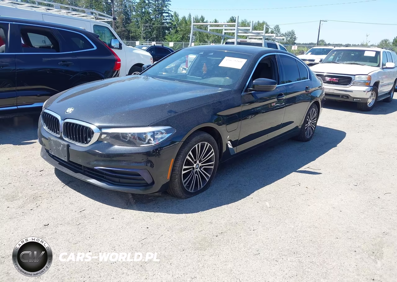 2019 BMW 530E xDrive Iperformance VIN:WBAJB1C51KB375363 - 2