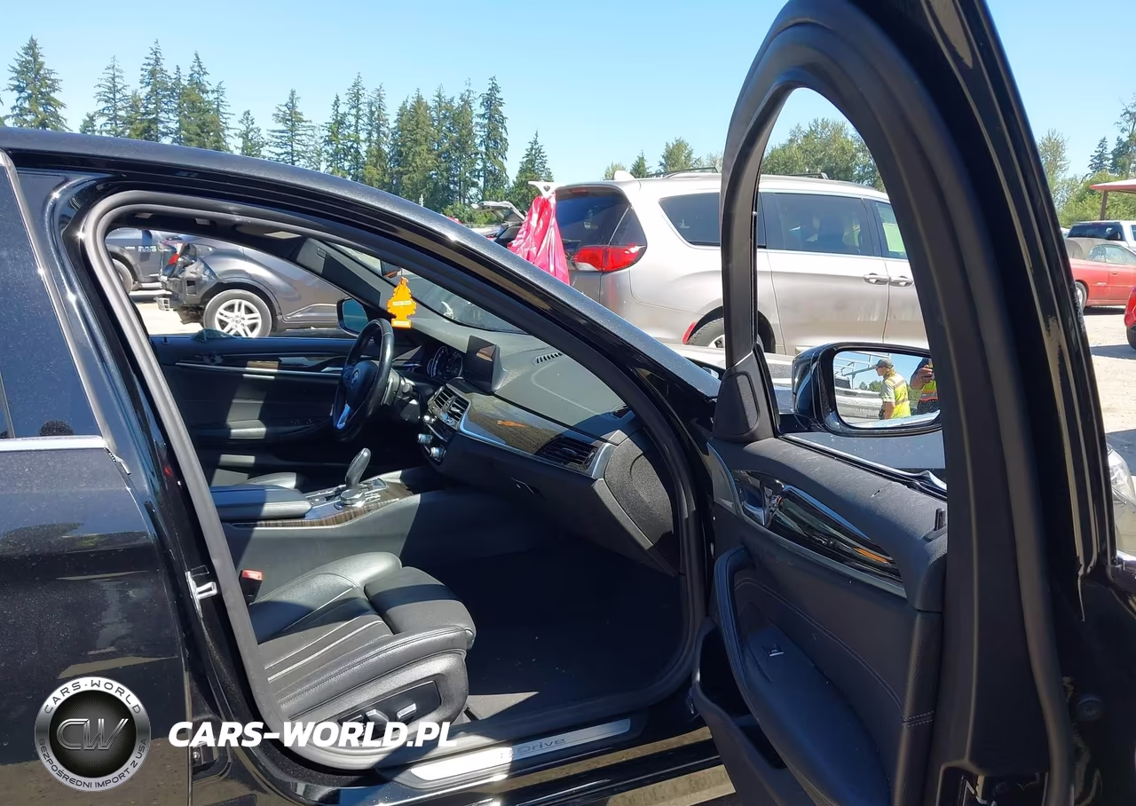 2019 BMW 530E xDrive Iperformance VIN:WBAJB1C51KB375363 - 5