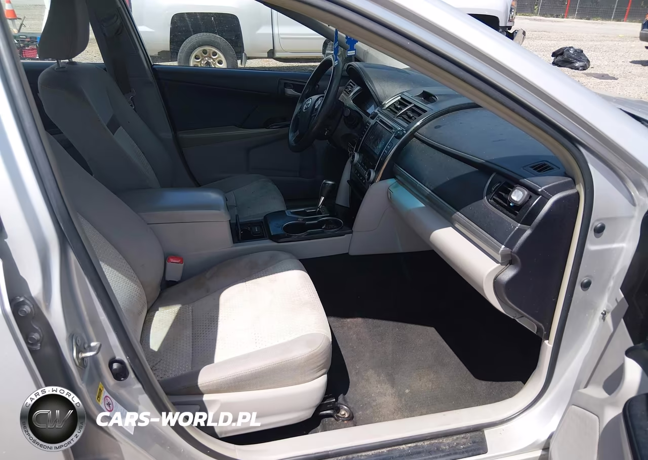 2014 Toyota Camry Le VIN:4T1BF1FKXEU367943 - 5
