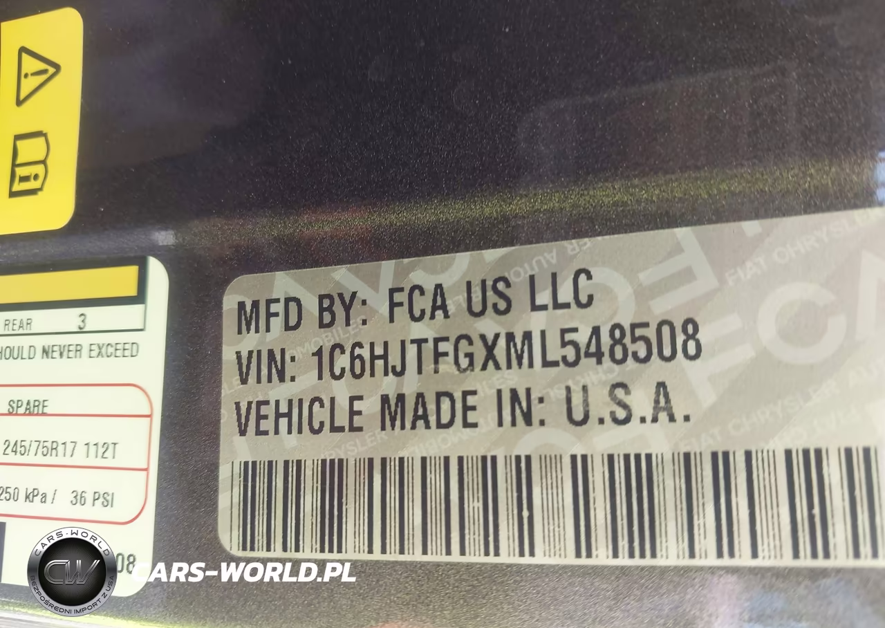 2021 Jeep Gladiator Overland 4X4 VIN:1C6HJTFGXML548508 - 9