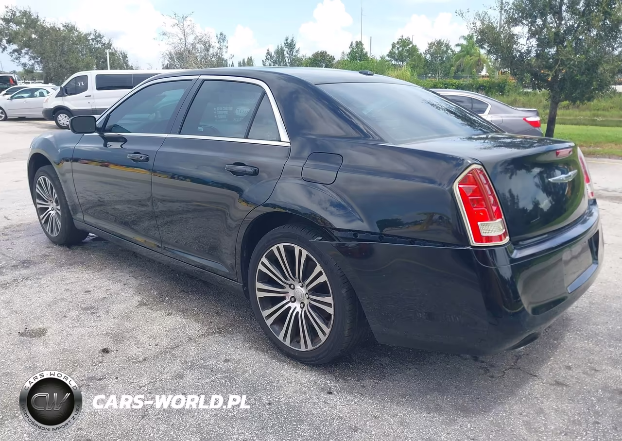 2013 Chrysler 300 300S VIN:2C3CCABGXDH707987 - 6